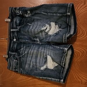 Judy Blue 1xl Distressed Blue Jean Shorts